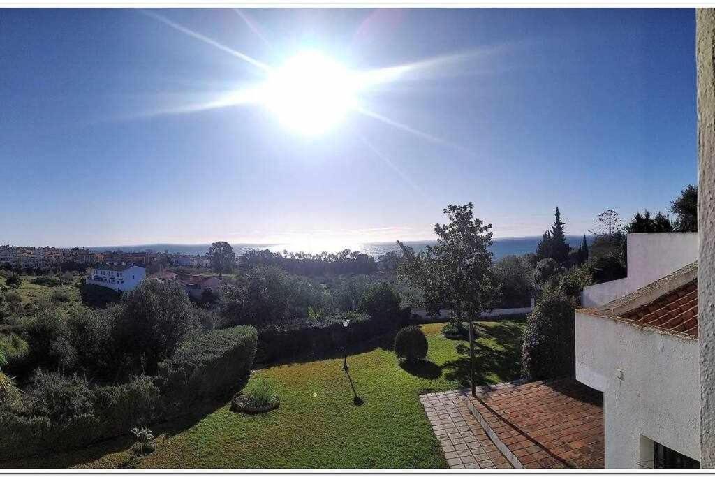 Cortijo Alberca Blanca Beach Torre de Benagalbon Dış mekan fotoğraf